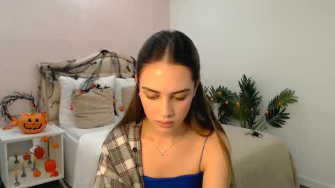 Jesskats online show from October 29, 8:43 pm