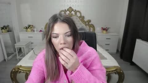 Snapshot of jessycatop chatting on February 3, 9:14 am jessycatop online show from February 3, 9:14 am