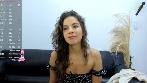 jessye_golden online show from May 13, 5:43 pm