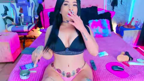 jessyferrary online show from October 20, 3:56 pm