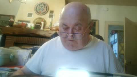guy online show from July 11, 1:47 pm