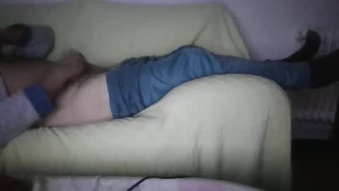 Snapshot of jesuslove27 chatting on September 28, 11:04 am jesuslove27 online show from September 28, 11:04 am