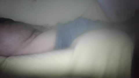 Snapshot of jesuslove27 chatting on December 13, 9:31 pm jesuslove27 online show from December 13, 9:31 pm