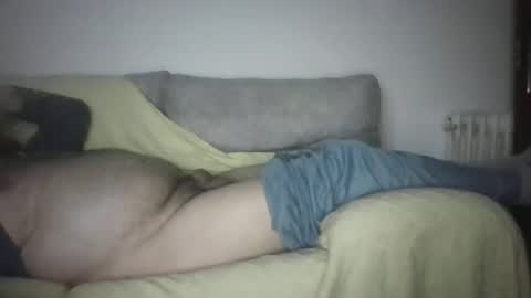 jesuslove27 online show from May 16, 10:41 pm