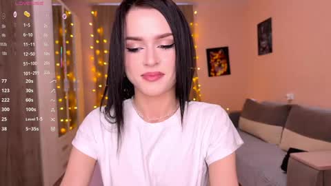 Lea online show from May 12, 3:20 pm