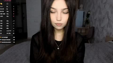 I am Gina ntmu Lets hit 10 Thumbs Up together online show from May 16, 6:43 am