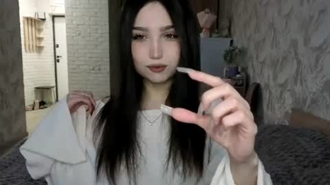 I am Gina ntmu Lets hit 10 Thumbs Up together online show from June 20, 7:22 am