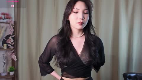 Snapshot of jettiecarone chatting on June 5, 6:31 am Agnes online show from June 5, 6:31 am