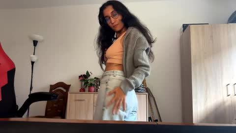 Snapshot of jettycuteeva chatting on October 13, 2:50 pm Eva online show from October 13, 2:50 pm