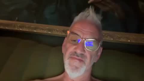 Snapshot of jewlronny chatting on September 10, 3:01 pm jewlronny online show from September 10, 3:01 pm