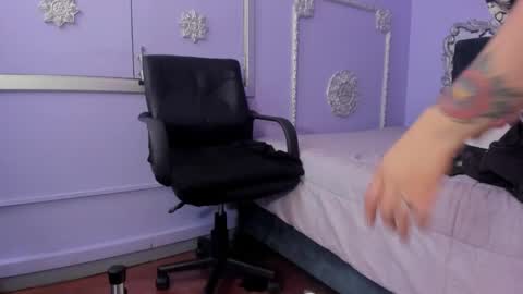 Jeyy online show from November 18, 12:09 pm