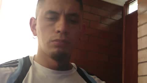 Snapshot of jeynjensex chatting on February 17, 7:09 pm Jey and Jen online show from February 17, 7:09 pm