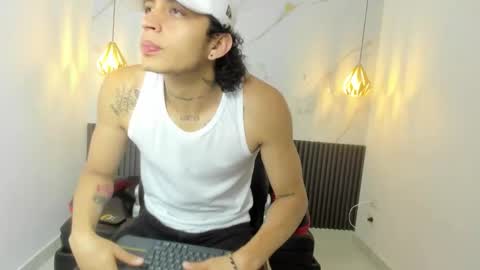 jeyteylor online show from April 13, 12:54 pm