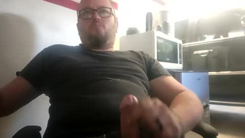 Snapshot of jg1002 chatting on October 21, 9:04 pm jg1002 online show from October 21, 9:04 pm