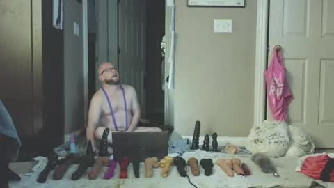 Snapshot of jghosty69 chatting on December 30, 12:11 am Nasty Cumslut online show from December 30, 12:11 am