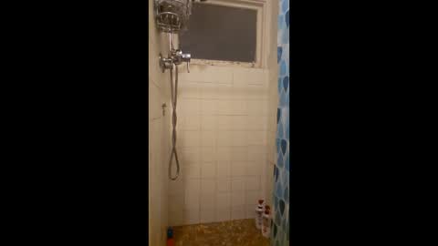 Snapshot of jglarsbel chatting on March 31, 8:37 am jglarsbel online show from March 31, 8:37 am