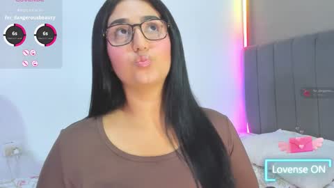 jhackelin  My independent account online show from February 27, 2:33 am