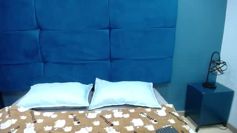 Jheampiero online show from September 18, 1:13 pm