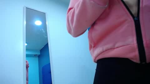 Jheampiero online show from October 23, 3:33 pm