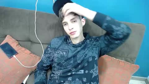 Jheampiero online show from November 19, 1:00 pm