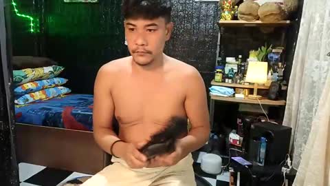 Snapshot of jherry26 chatting on January 16, 9:37 am jherry26 online show from January 16, 9:37 am