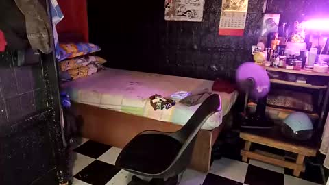 Snapshot of jherry26 chatting on October 12, 3:00 pm jherry26 online show from October 12, 3:00 pm