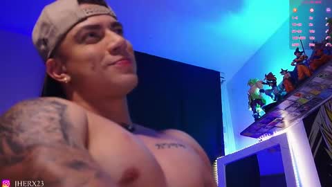 Snapshot of jherxx chatting on March 15, 6:36 pm Herman Miller online show from March 15, 6:36 pm