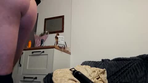 jhkhjku538466 online show from March 25, 4:40 am