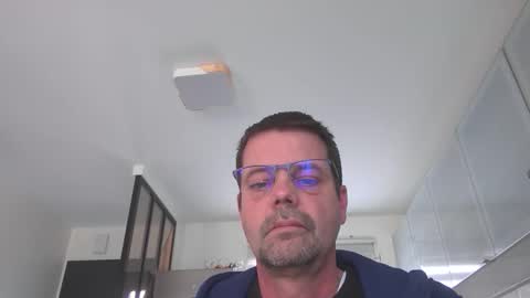 jhmec44000 online show from March 29, 9:09 am