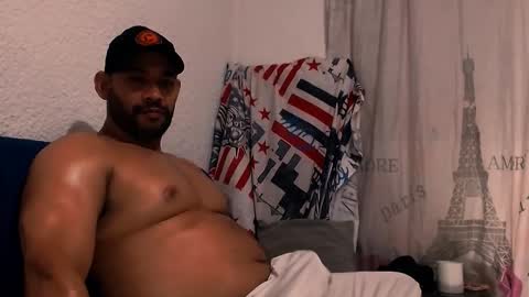 En moreno online show from November 3, 3:35 pm