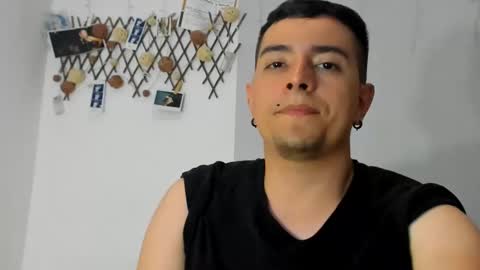 Snapshot of jhoan_saenz chatting on February 27, 5:13 am Jhoan Saenz online show from February 27, 5:13 am