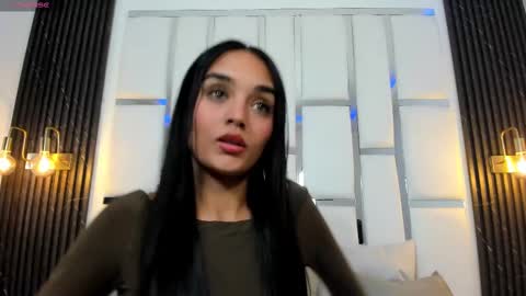 Jhoana  online show from February 1, 7:44 pm