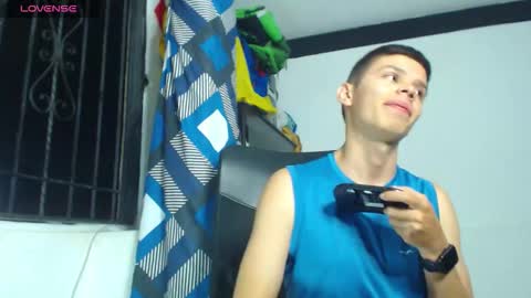 Snapshot of jhoanvelezmodel chatting on October 4, 5:27 am JhoanVelezModel online show from October 4, 5:27 am