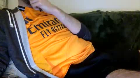 jhoemore96 online show from February 4, 8:14 pm