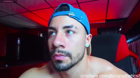 Jhojan Strong  online show from October 14, 8:09 pm