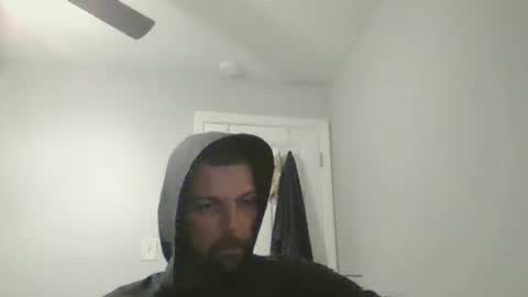 Snapshot of jholls chatting on December 7, 6:43 am jholls online show from December 7, 6:43 am