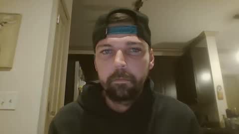 Snapshot of jholls chatting on January 9, 10:31 am jholls online show from January 9, 10:31 am