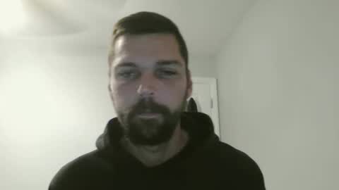 Snapshot of jholls chatting on January 19, 8:30 pm jholls online show from January 19, 8:30 pm