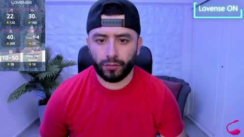 Snapshot of jhon_bear02 chatting on December 23, 11:14 am John Bear.... online show from December 23, 11:14 am