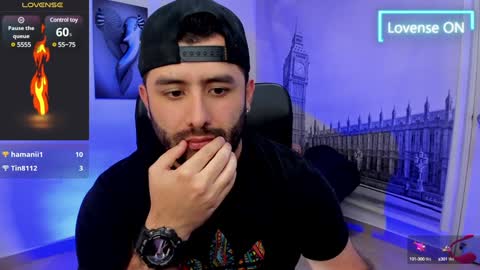 Snapshot of jhon_bear02 chatting on January 10, 5:24 pm John Bear.... online show from January 10, 5:24 pm