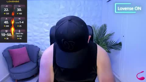 Snapshot of jhon_bear02 chatting on February 22, 11:13 am John Bear.... online show from February 22, 11:13 am