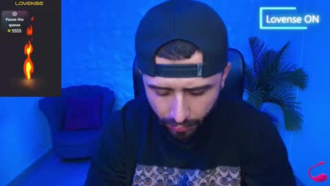 Snapshot of jhon_bear02 chatting on March 8, 5:43 pm John Bear.... online show from March 8, 5:43 pm