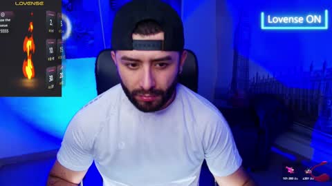 Snapshot of jhon_bear02 chatting on March 11, 11:23 am John Bear.... online show from March 11, 11:23 am