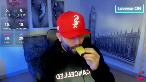 Snapshot of jhon_bear02 chatting on September 9, 11:10 am John Bear.... online show from September 9, 11:10 am