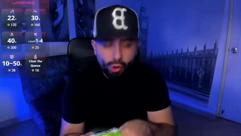 Snapshot of jhon_bear02 chatting on September 11, 11:21 am John Bear.... online show from September 11, 11:21 am