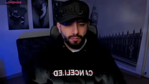 Snapshot of jhon_bear02 chatting on September 15, 10:59 am John Bear.... online show from September 15, 10:59 am