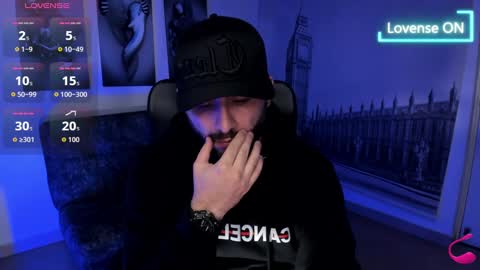 Snapshot of jhon_bear02 chatting on September 30, 11:04 am John Bear.... online show from September 30, 11:04 am