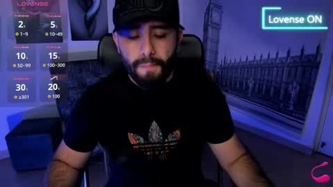 Snapshot of jhon_bear02 chatting on October 1, 11:16 am John Bear.... online show from October 1, 11:16 am