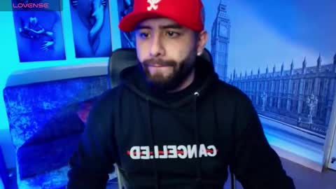 Snapshot of jhon_bear02 chatting on October 21, 11:11 am John Bear.... online show from October 21, 11:11 am