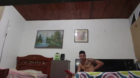 Snapshot of jhon_tommy chatting on February 4, 1:34 am jhon tommy online show from February 4, 1:34 am